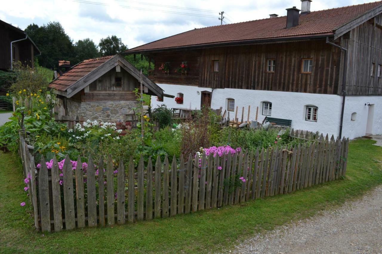 Bauernhof Kaspergut Villa Kirchberg bei Mattighofen Buitenkant foto